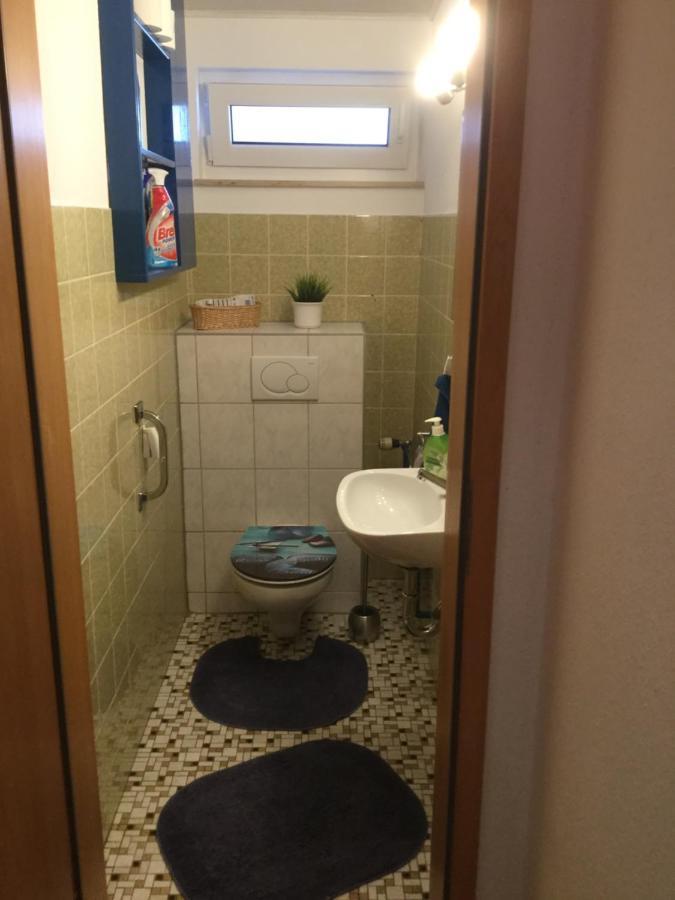 Ferienwohnung Schwarz Sersheim Экстерьер фото