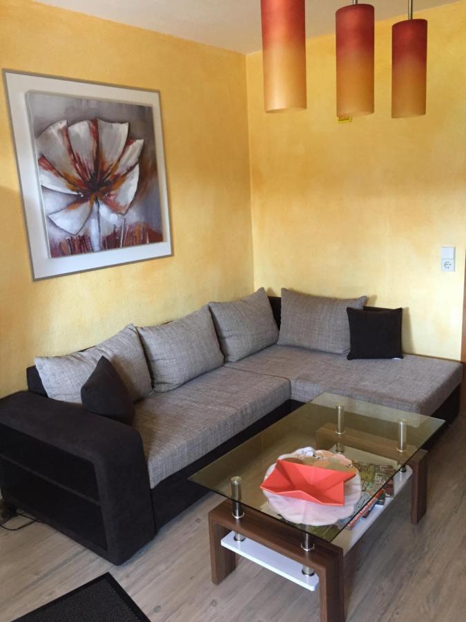 Ferienwohnung Schwarz Sersheim Экстерьер фото