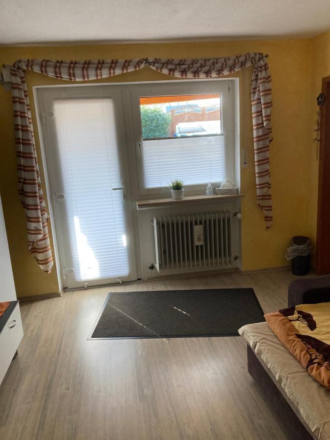 Ferienwohnung Schwarz Sersheim Экстерьер фото