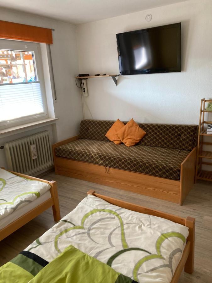 Ferienwohnung Schwarz Sersheim Экстерьер фото